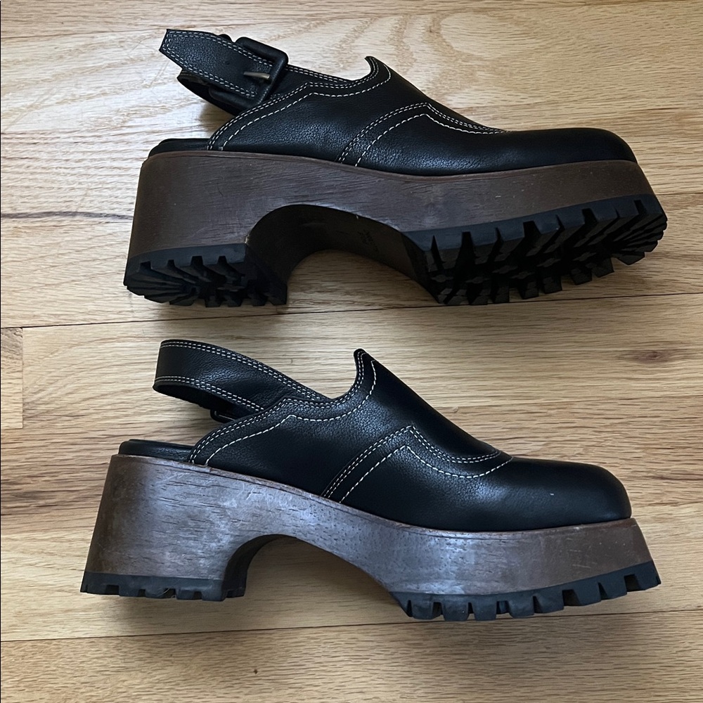 Charlotte Stone Loni Clogs in Black - Picture 8 of 8